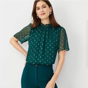 Ann Taylor top NWT